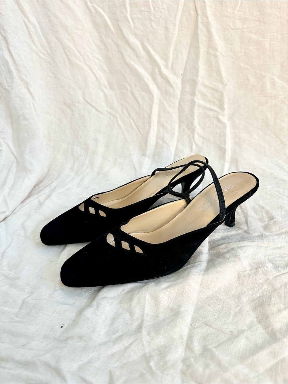 Women's Black Suede Slingback Kitten Heels